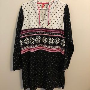 Pullover robe